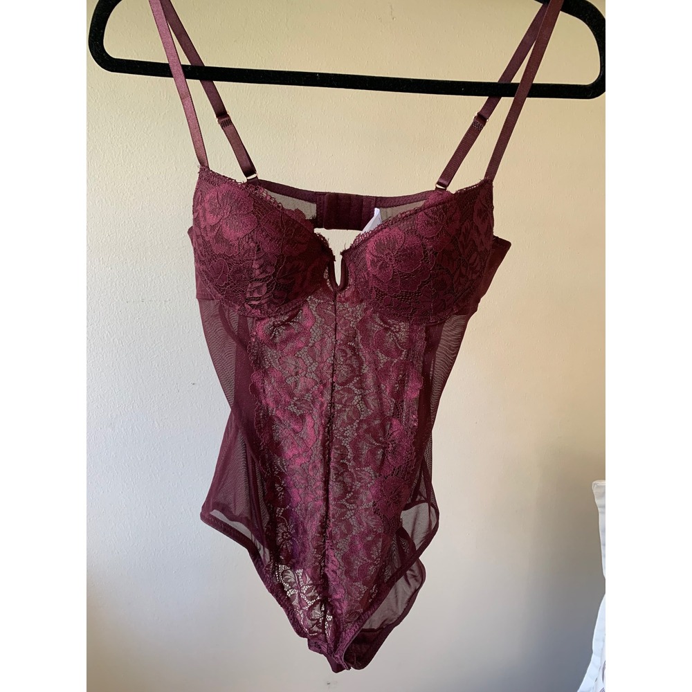 Marilyn Monroe Burgundy Lace Mesh Bodysuit Underwire Lingerie Womens Medium NWOT